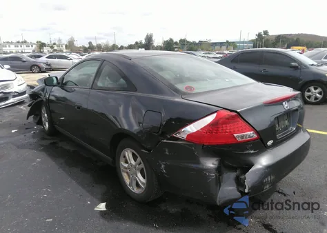2007 Honda Accord 2.4 Lx z USA, uszkodzony, nr VIN 1HGCM723X7A012695